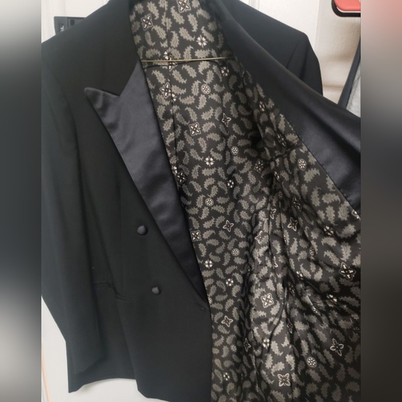 Black Tuxedo Top / Blazer Jacket - Picture 6 of 6